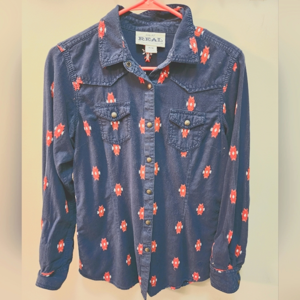 Ariat Women's Western shirt